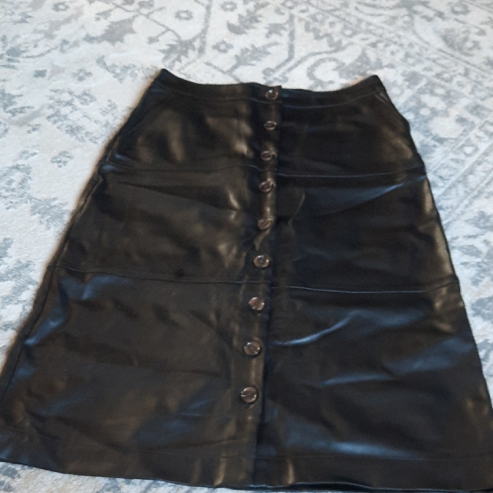 Who What Wear Black Button-Front Leather Skirt
